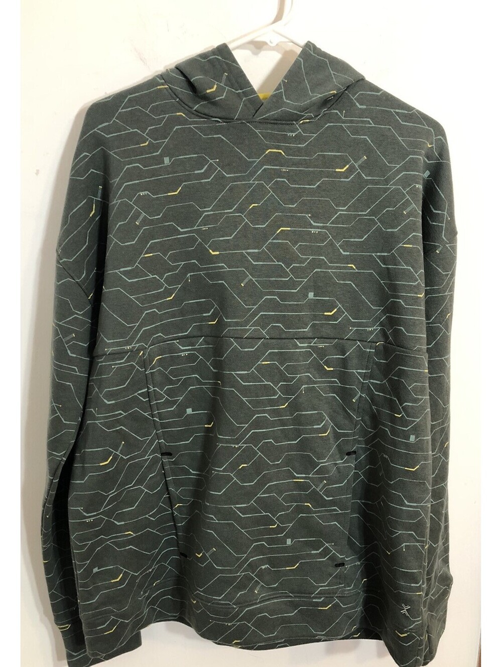Xersion New Boys 18/20 XL Hooded Sweatshirt Montana Green Pouch Pocket Thumbhole